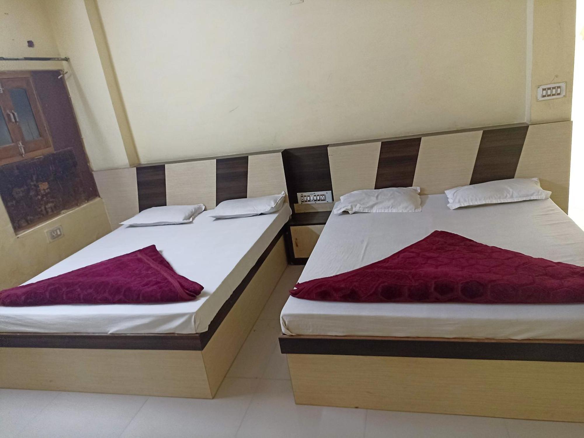 Shreeji Arpan Hotell Nāthdwāra Eksteriør bilde